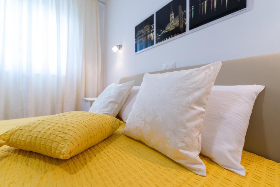 Apartmann Vir Exterior photo